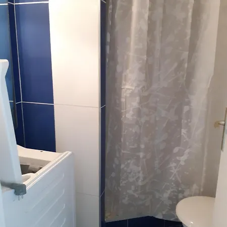 Apartment Acces Direct A La *