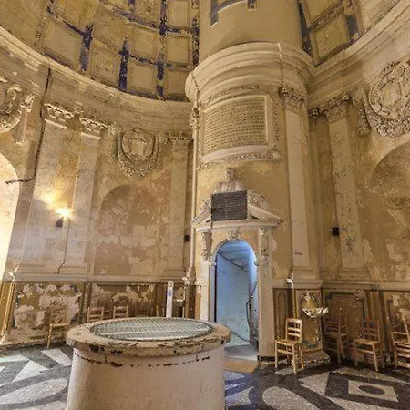 Acces Direct A La Апартаменти